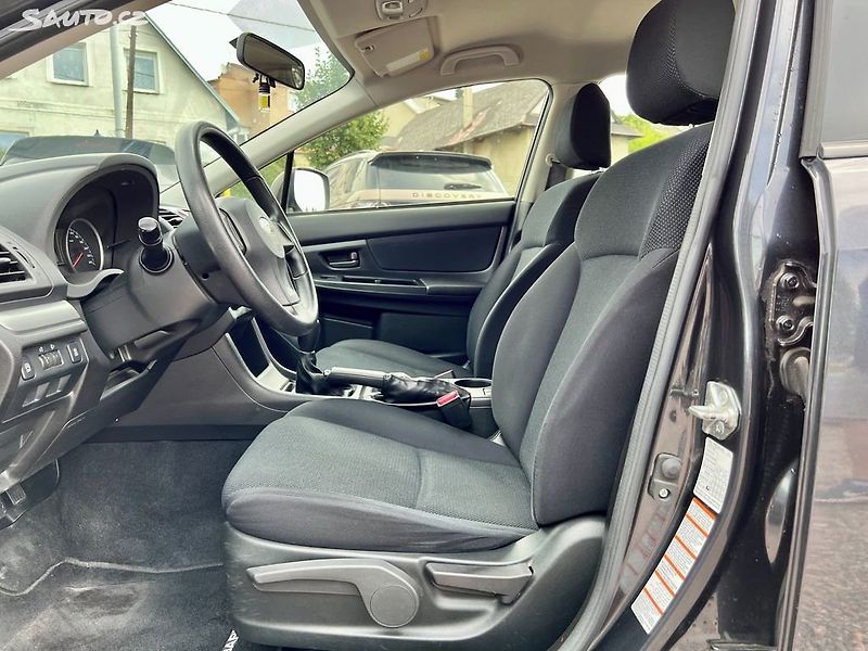 Subaru Impreza (2014) 1.6i 84 kW 4x4 Servis,Stav - fotka 12 z 19