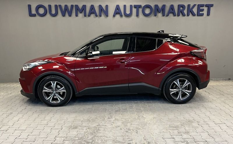 Toyota C-HR 1,8 Hybrid AT Selection - fotka 3 z 16