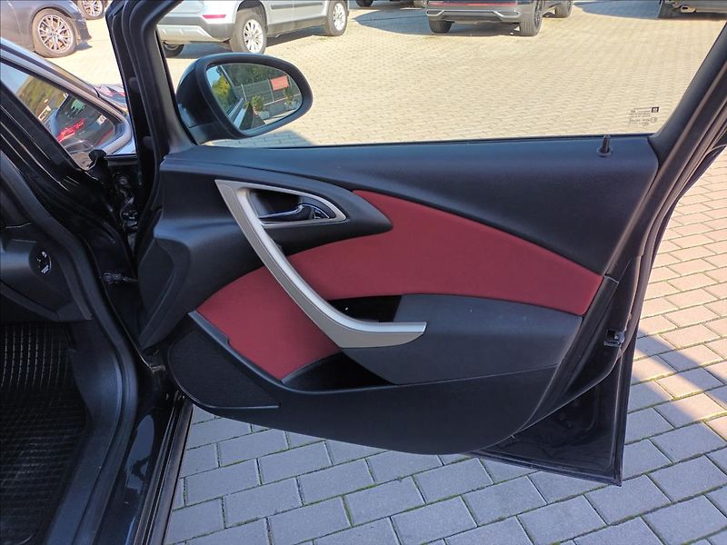 Opel Astra 1,6 i,85KW,KLIMA,PARKING - fotka 25 z 42