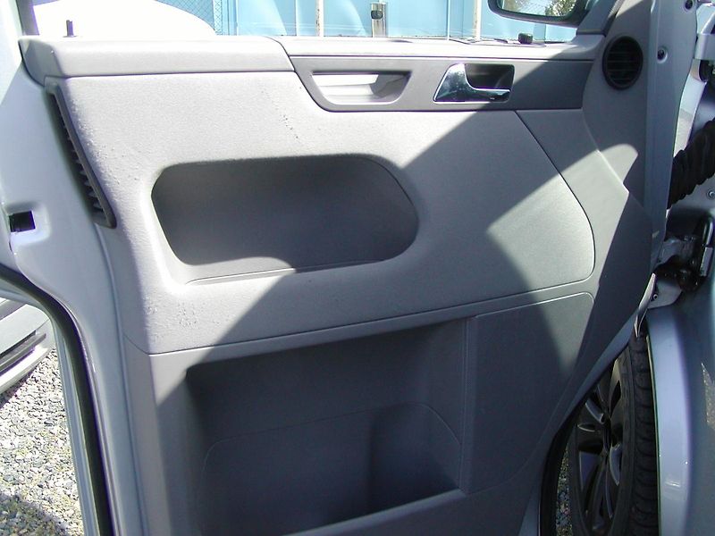 Volkswagen Multivan 2.5TDi, 96kW, KLIMA PAKET!! - fotka 19 z 51