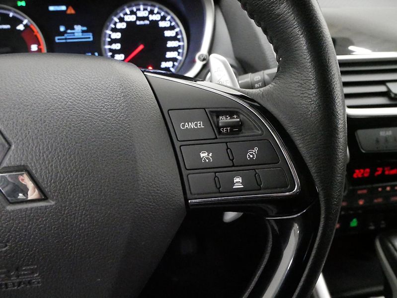 Mitsubishi Eclipse Cross - fotka 16 z 26