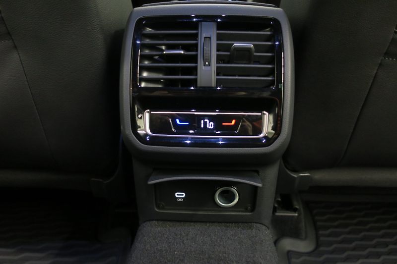 Volkswagen Passat (2023) Alltrack 2.0 TDI 147kW 4M DSG - fotka 44 z 50