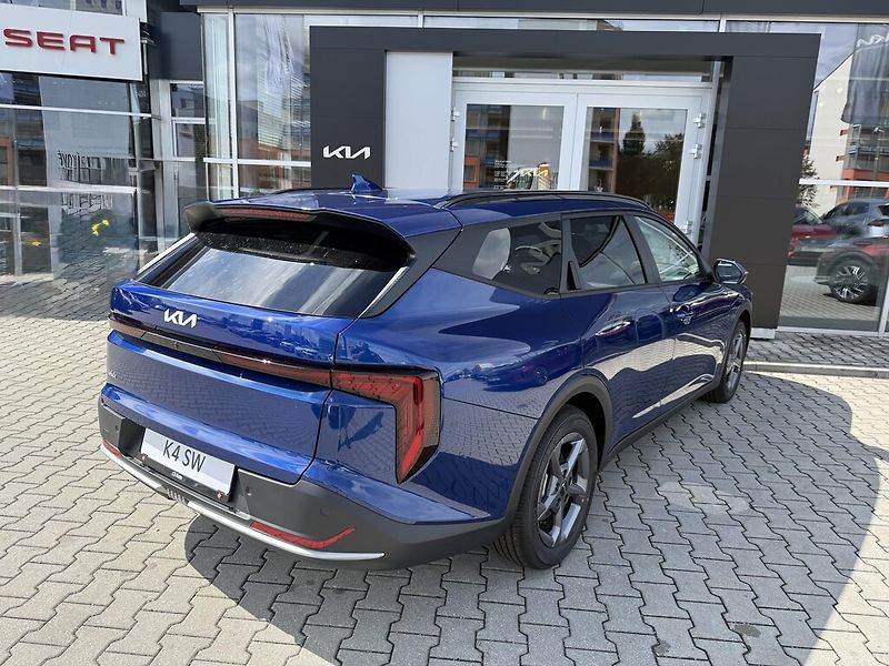 Kia K4 Sportswagon (2026) 1,6 T-GDi 7DCT 110 kW EXCLUSIV - fotka 3 z 6