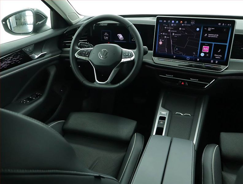 Volkswagen Passat (2024) Business 1.5 eTSI ACT - fotka 7 z 16
