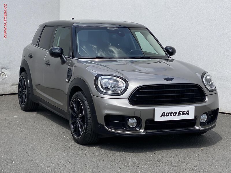 Mini Countryman (2017) 2.0 D 4x4, AT, navi, park - fotka 1 z 21