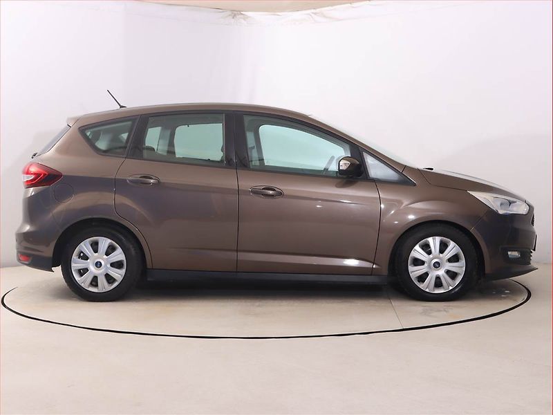 Ford C-MAX (2016) 1.0 EcoBoost, Serv.kniha - fotka 6 z 17