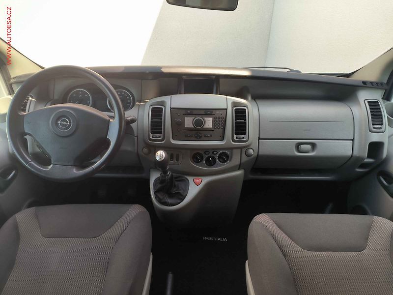 Opel Vivaro (2009) 2.5CDTi WESTFALIA, Life, TZ - fotka 8 z 24