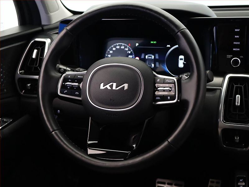 Kia Sorento (2022) 2.2 CRDi - fotka 14 z 28