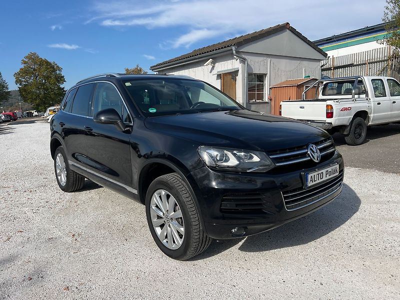 Volkswagen Touareg 3,0 TDI V 6 - fotka 2 z 15