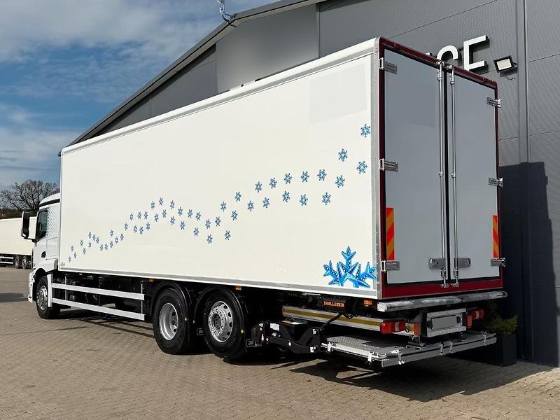 Mercedes-Benz Actros (2018) 2530 6x2 chlaďák EURO 6 - fotka 3 z 19