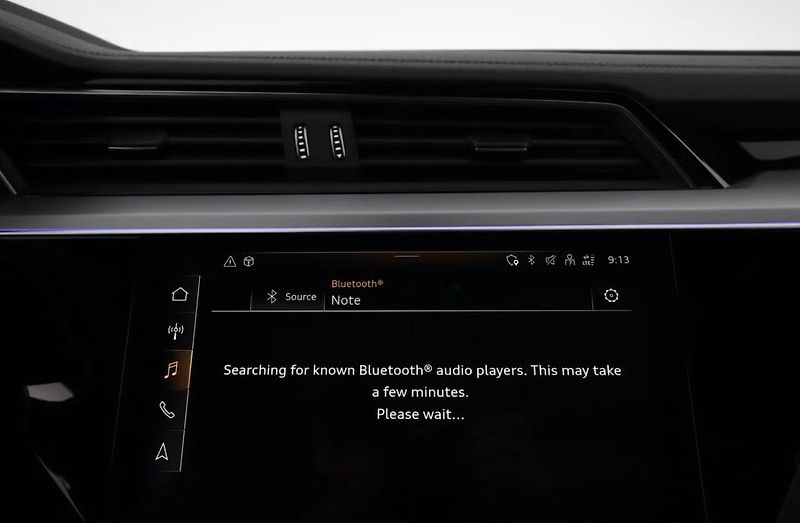 Audi Q8 e-tron 55 Q 360k Matrix Pano 4 zóny  - fotka 18 z 28