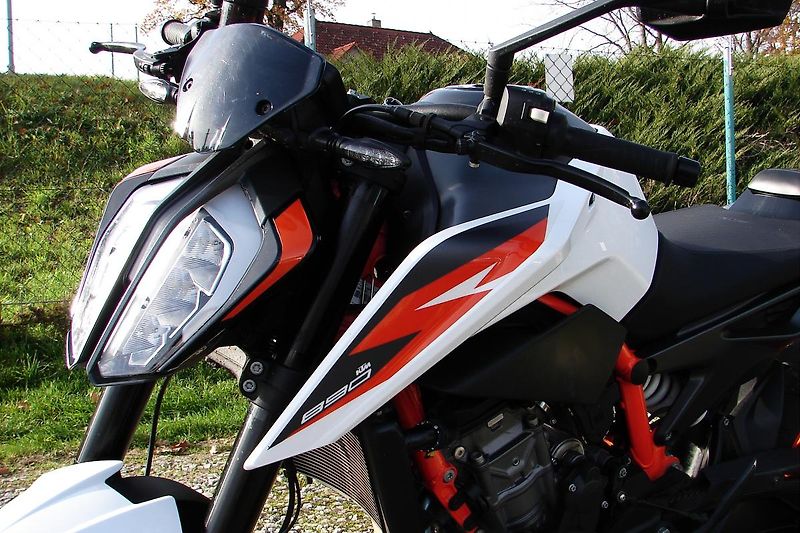 KTM 890 Duke R 121PS ČR 1. maj. - ZADÁNO! - fotka 8 z 34