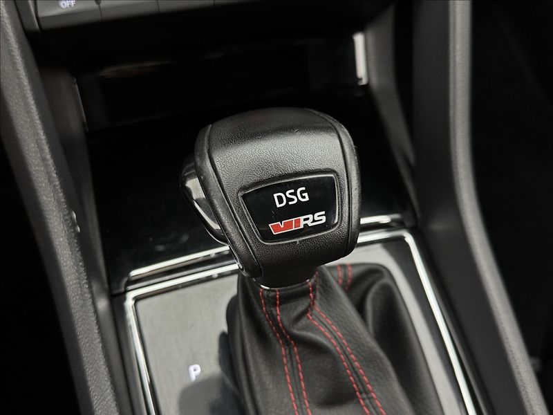 Škoda Kodiaq 2,0 RS CANTON DPH DCC 360° ČR - fotka 33 z 49