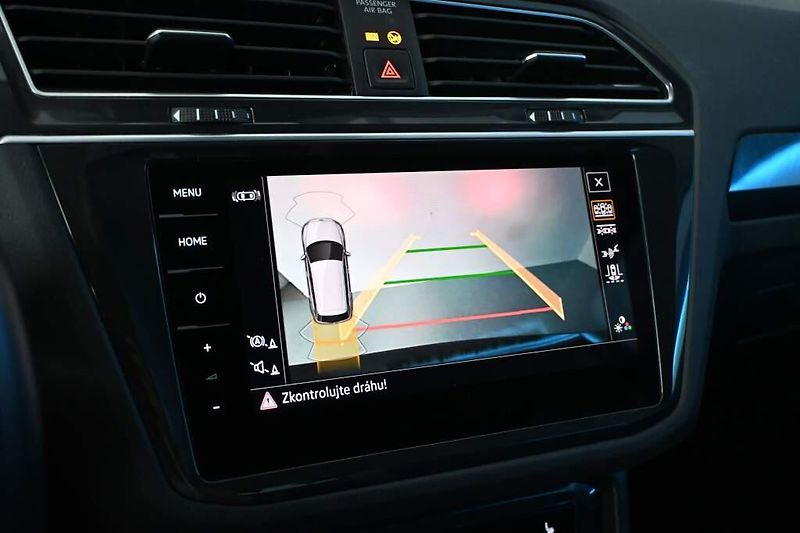 Volkswagen Tiguan (2022) 2.0 4Motion Urban Sport 147KW - fotka 21 z 32