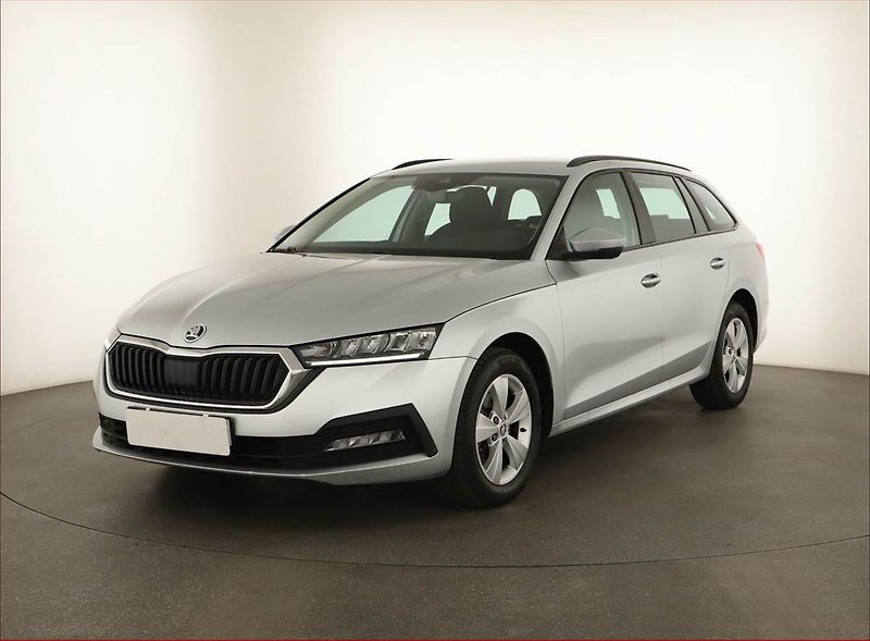 Škoda Octavia (2023) 2.0 TDI, Automat, Navi - fotka 2 z 14