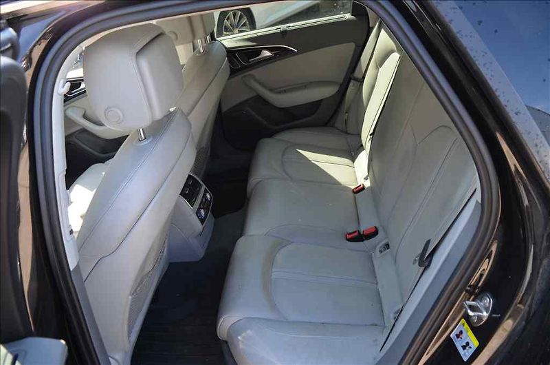 Audi A6 (2014) AVANT 3,0 TDI - fotka 27 z 30
