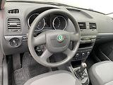 Škoda Yeti (2012) 1.2 TSi, AC, výhřev sed - náhled 12