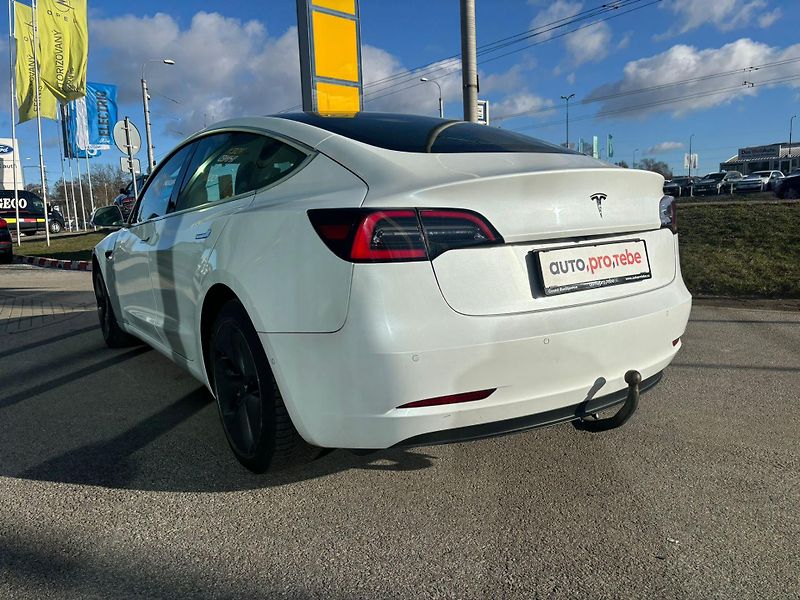Tesla Model 3 SR Plus 60kWh 1.Maj TZ - fotka 5 z 23