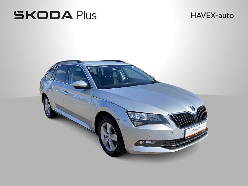 Škoda Superb (2017) Combi 2.0 TDI 4x4 Ambition - fotka 27 z 30