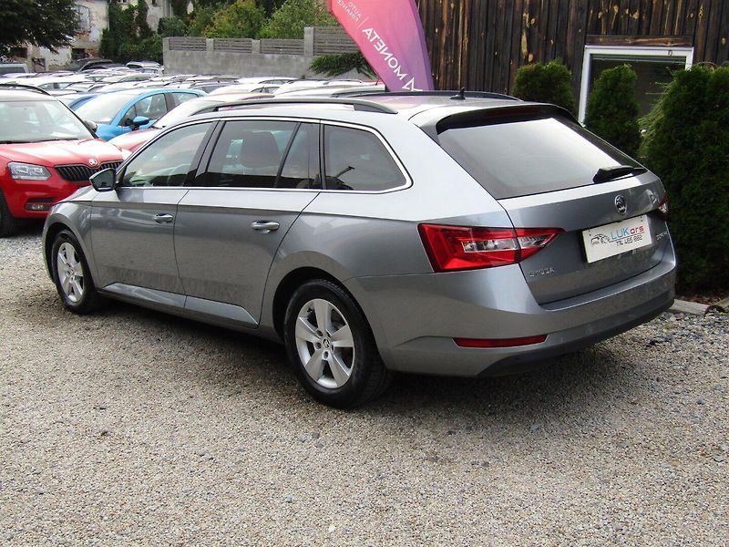Škoda Superb (2017) 1.6 TDI 88kW - fotka 5 z 40