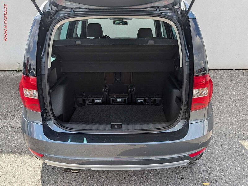 Škoda Yeti (2014) 2.0TDi 4x4, 1.maj, AT, navi - fotka 7 z 16