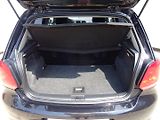 Volkswagen Polo (2011) 1.4i,63kW,s.kniha,klima,ALU - náhled 19