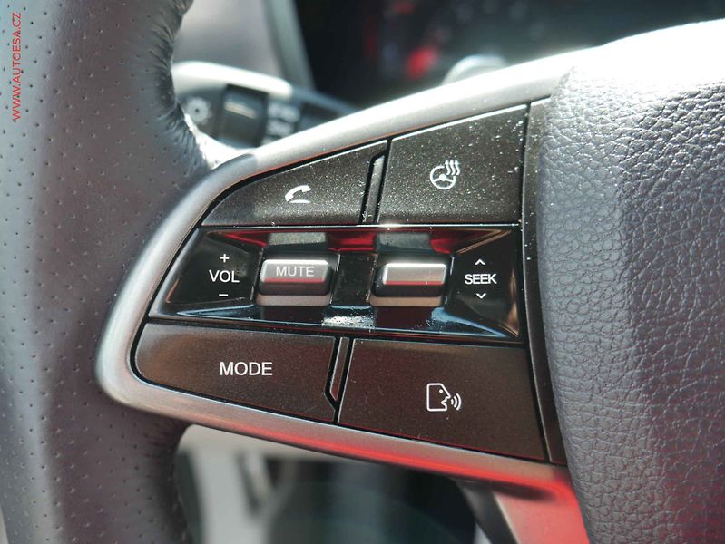 SsangYong Korando (2021) 1.5, 2.maj,ČR, STK5/28 - fotka 14 z 16