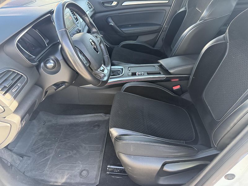 Renault Mégane 1.5 DCi 1.majitel CZ - fotka 12 z 30