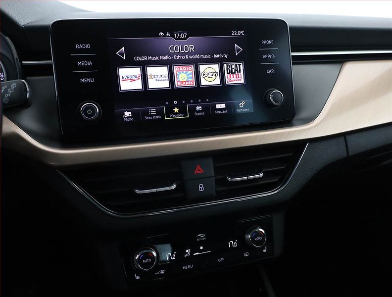 Škoda Scala (2023) Style 1.0 TSI, Serv.kniha - fotka 10 z 21