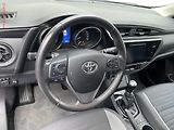 Toyota Auris (2015) 1.2T, Comfort, TZ, kamera - náhled 12