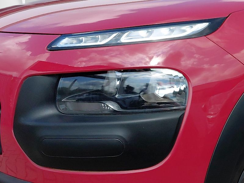 Citroën C4 Cactus (2017) 1,2 PT 60 kW Feel Edition - fotka 9 z 24