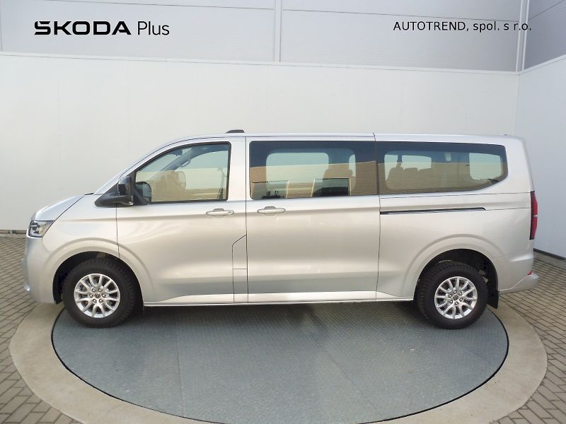 Volkswagen Caravelle (2025) Life DR 2,0 TDI 110kW 8AT - fotka 3 z 29