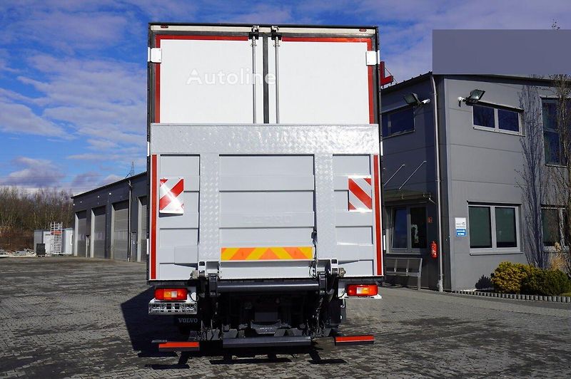 Volvo FH (2018) 500 6x2 chlaďák EURO 6 - fotka 4 z 26