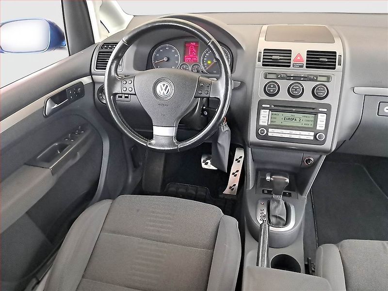 Volkswagen Touran (2007) Comfortline 1.4 TSI, Automat - fotka 7 z 19
