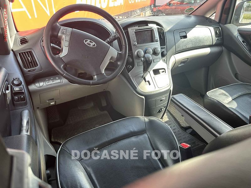 Hyundai H 1 (2013) 2.5CRDi 8míst, 2.maj, AT - fotka 3 z 3
