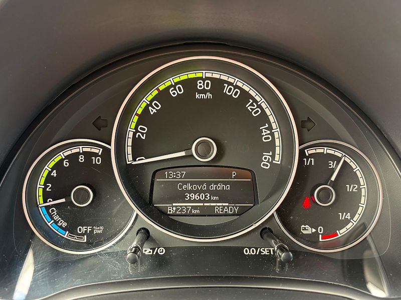 Škoda Citigo E iV Style, ČR, 1.Maj - fotka 16 z 22