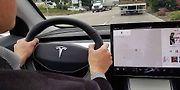 Tesla Model 3.