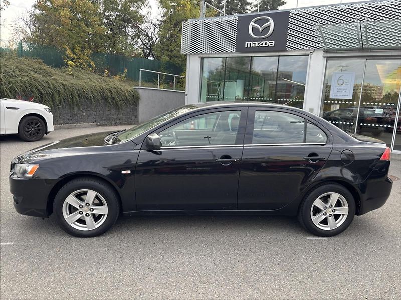 Mitsubishi Lancer 1,8 Mivec 105kW - fotka 2 z 28
