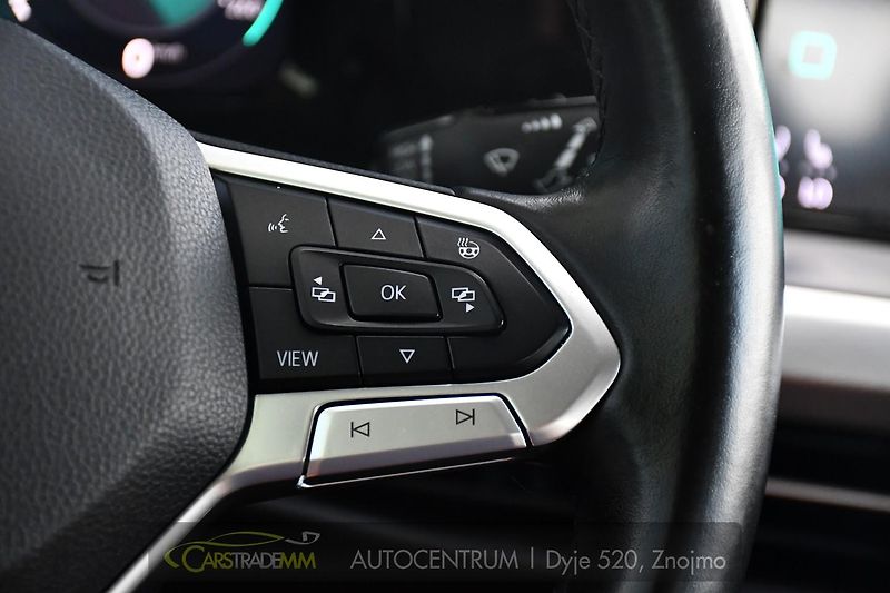 Volkswagen Golf 2.0TDi LED ACC 1M ČR  - fotka 31 z 52