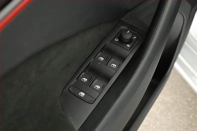 Škoda Scala (2025) 1.0 TSI, Drive, FullLed - fotka 11 z 14