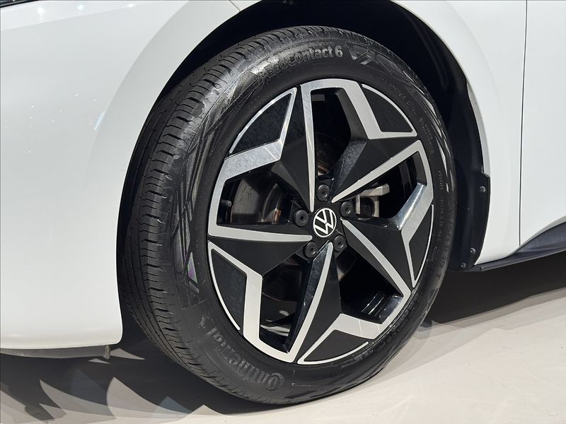 Volkswagen ID.3 Pro 1st Edition IQ Light ACC - fotka 7 z 49