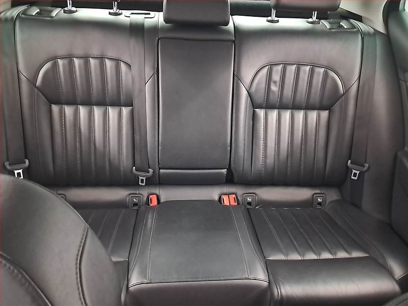 Škoda Superb (2018) 1.6 TDI, Automat, Kůže - fotka 10 z 22