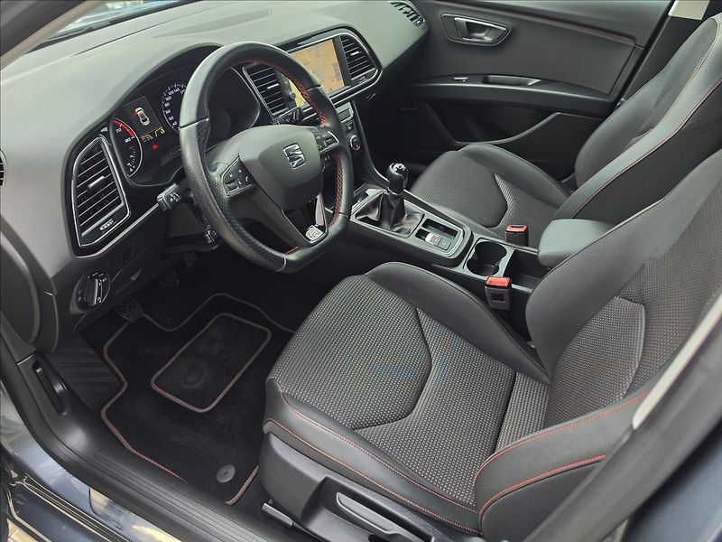 Seat Leon 1,4 TSi 92KW FR LED NAVI KŮŽE - fotka 11 z 49