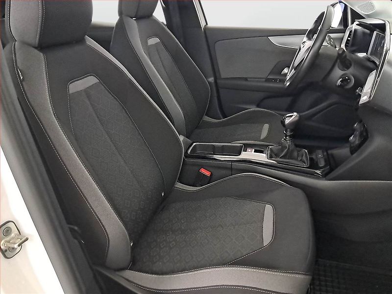 Opel Mokka (2021) 1.2 Turbo, ČR,1.maj - fotka 9 z 15