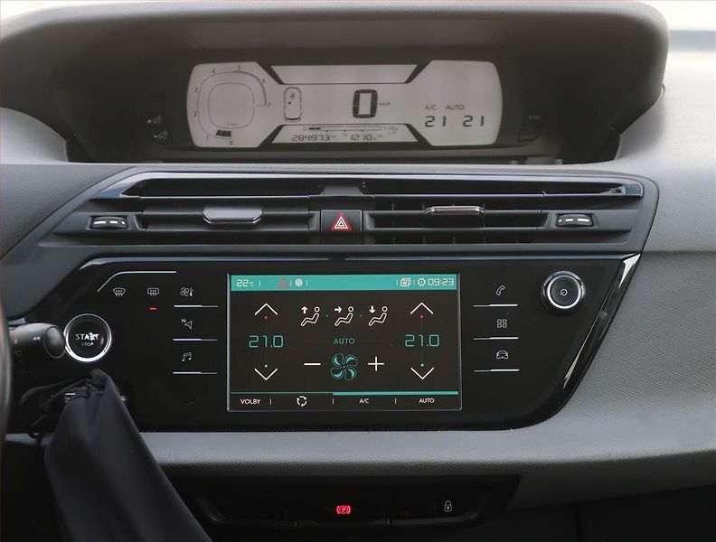 Citroën C4 Picasso (2018) 1.6 BlueHDi, 7 míst, Navi - fotka 12 z 21