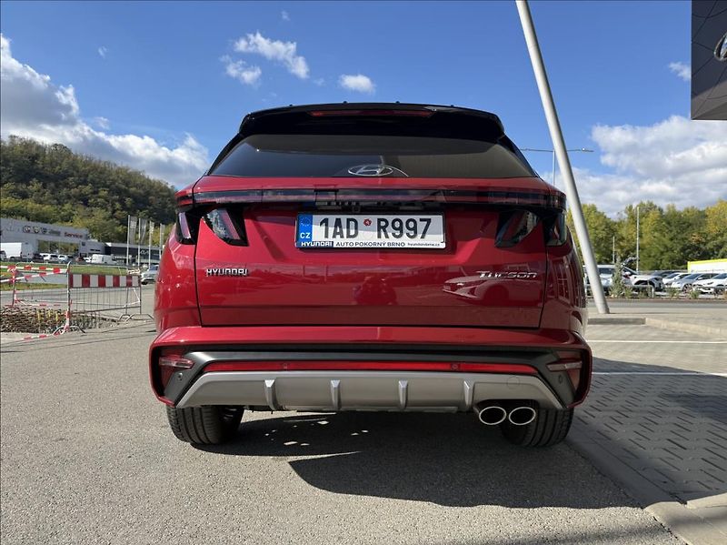 Hyundai Tucson 1,6 T-GDI  N Line - fotka 6 z 19