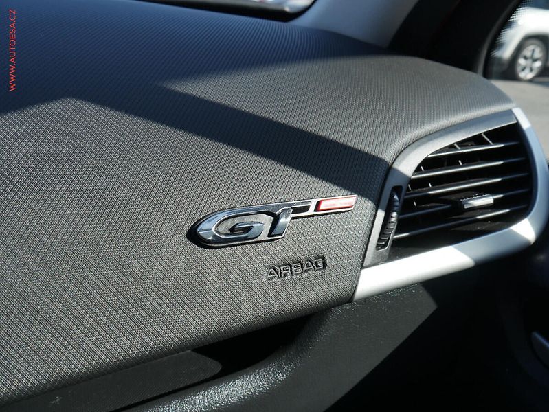 Peugeot 207 (2010) 1.4i, ČR, AC - fotka 13 z 14