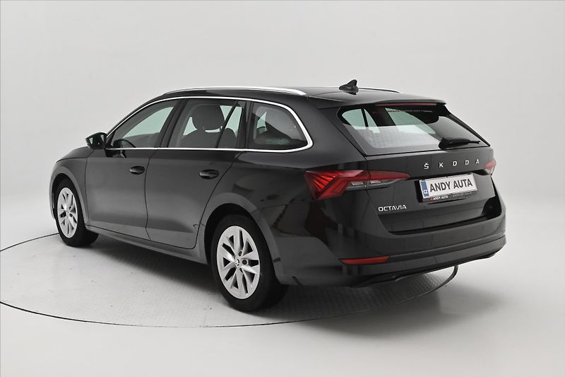 Škoda Octavia 2,0 TDI 110 kW DSG Style Záruk - fotka 7 z 31