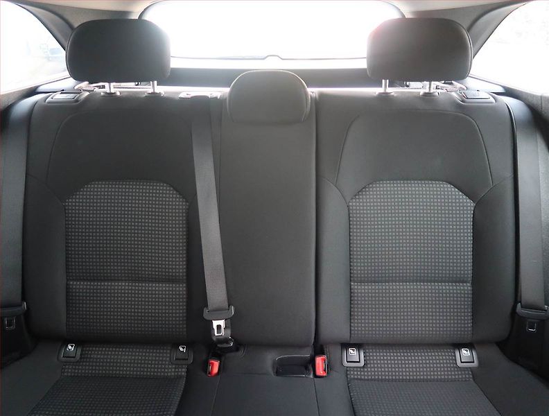 Kia Ceed (2021) Spin 1.5 T-GDI, ČR,1.maj - fotka 10 z 19