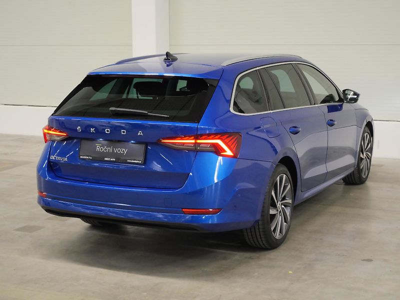 Škoda Octavia - fotka 2 z 25